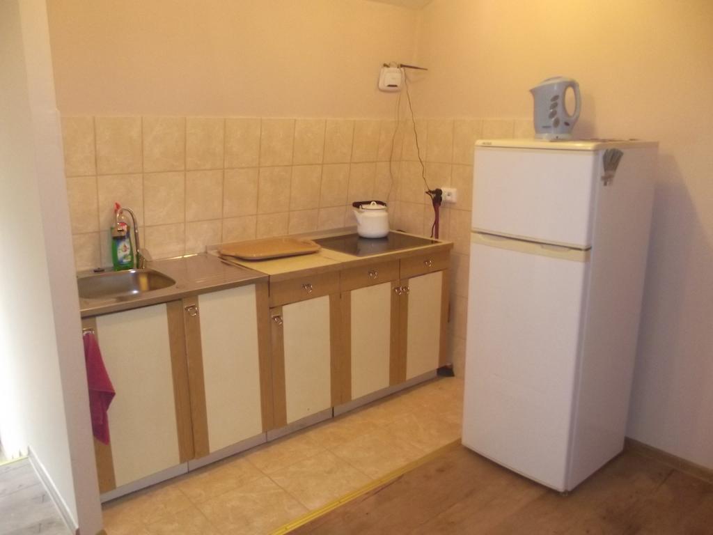 Bed and Breakfast Nakvyne Rokiskyje Рокишкис Номер фото